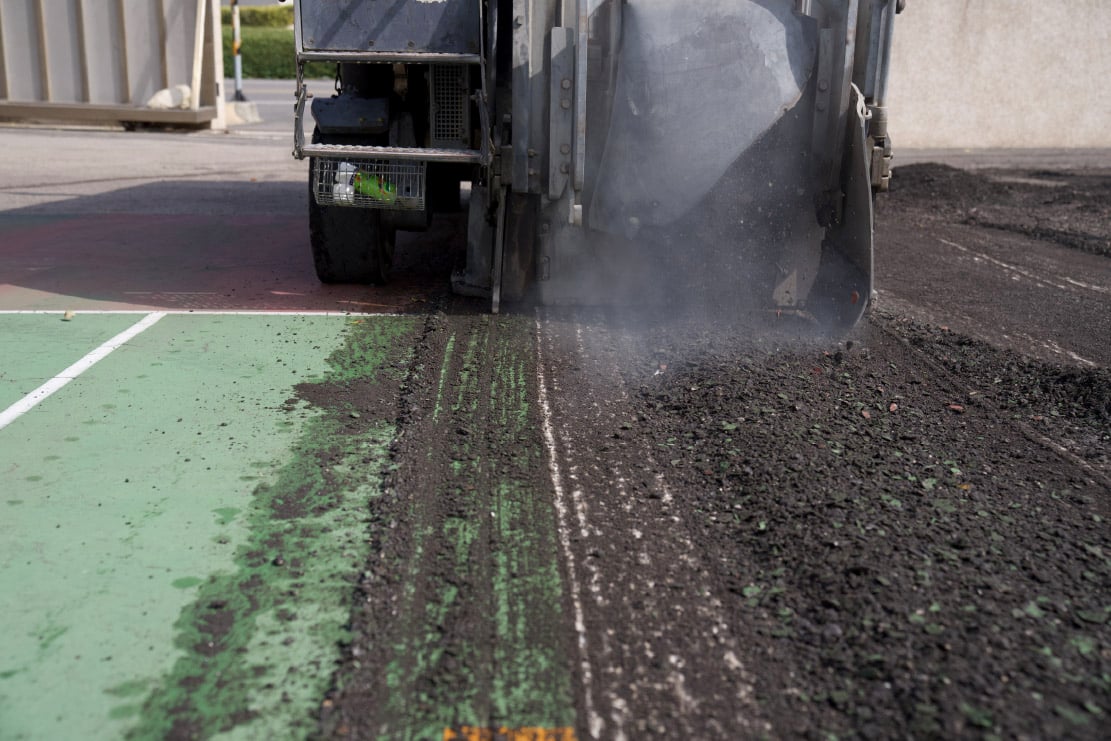 How Each Milling System Part Influences Cold Milling Results (Road Milling- Asphalt Milling - Cold Milling Machine)_Scraper Blade