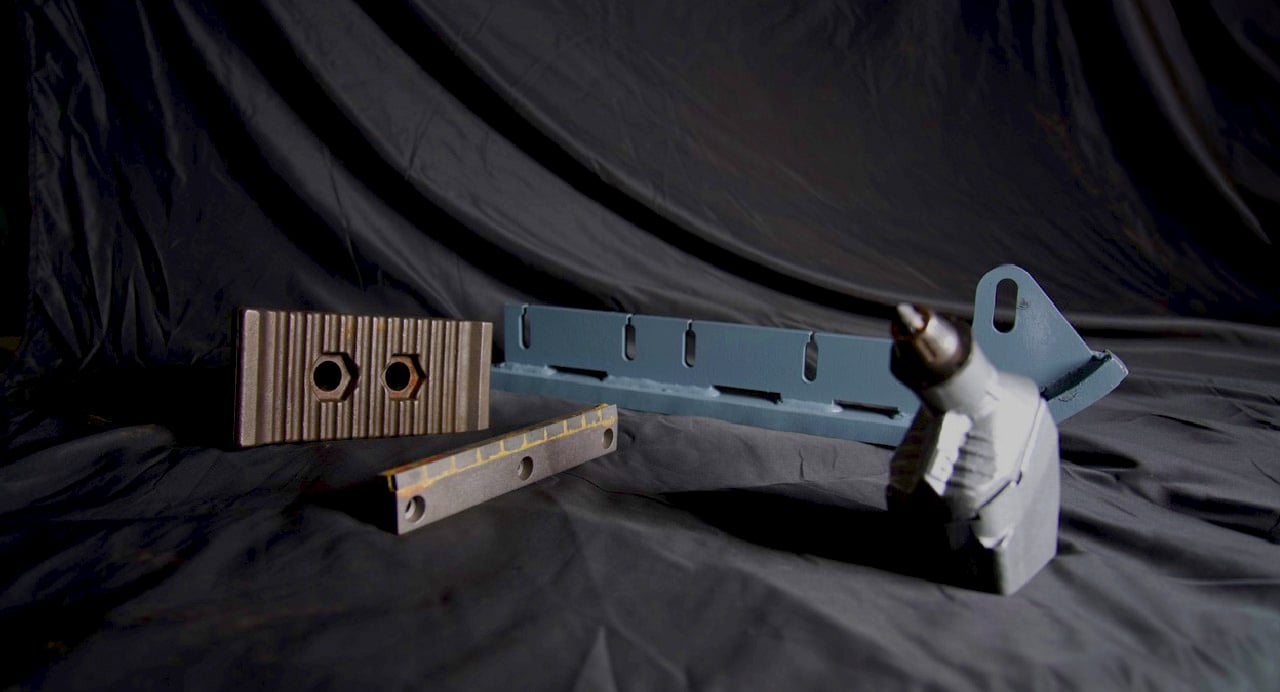 How Each Milling System Part Influences Cold Milling Results (Road Milling- Asphalt Milling - Cold Milling Machine)_Scraper blade, Protector Skid, Tool Holder, Milling Teeth, Ejector