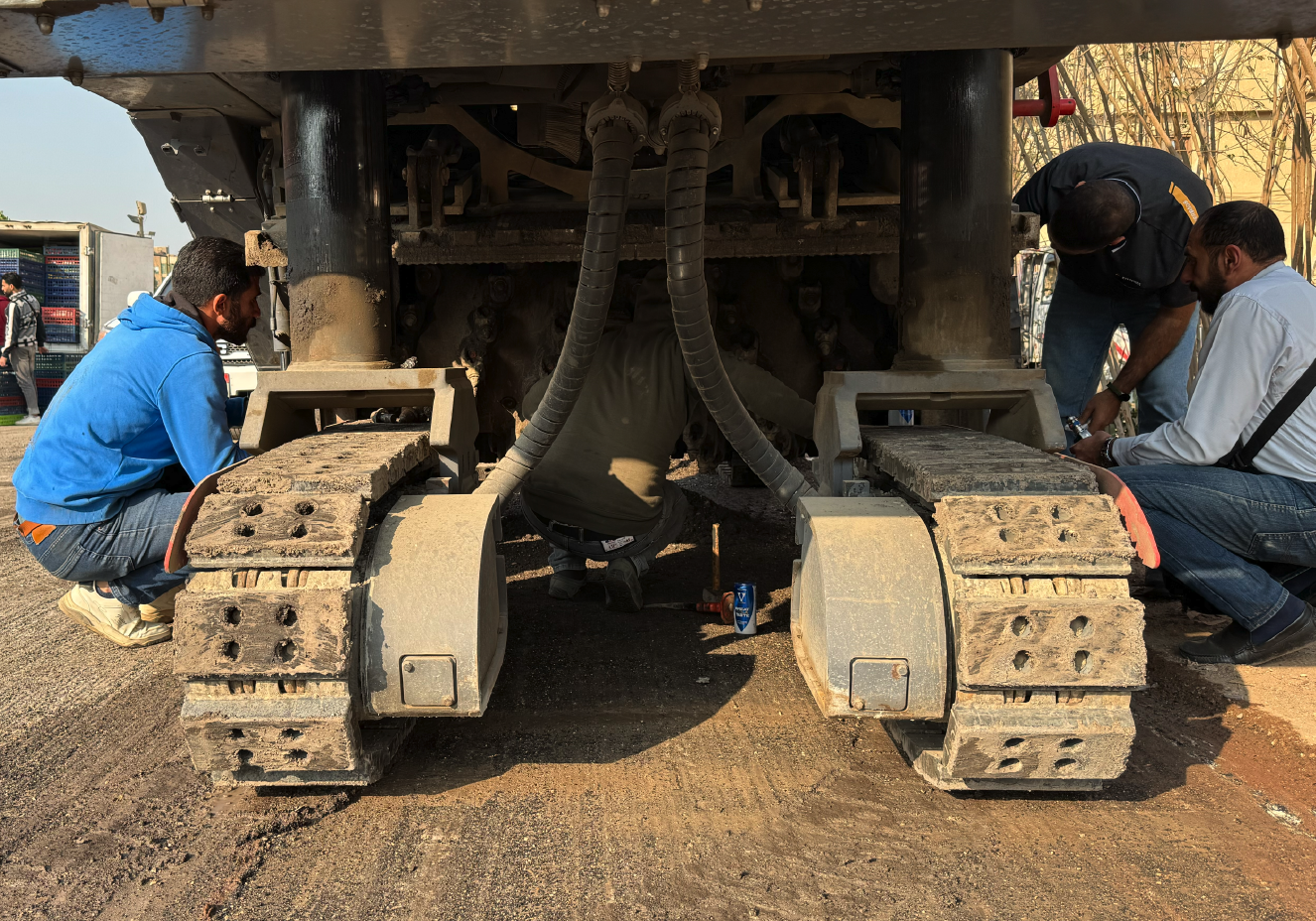 Undercarriage Inspecting